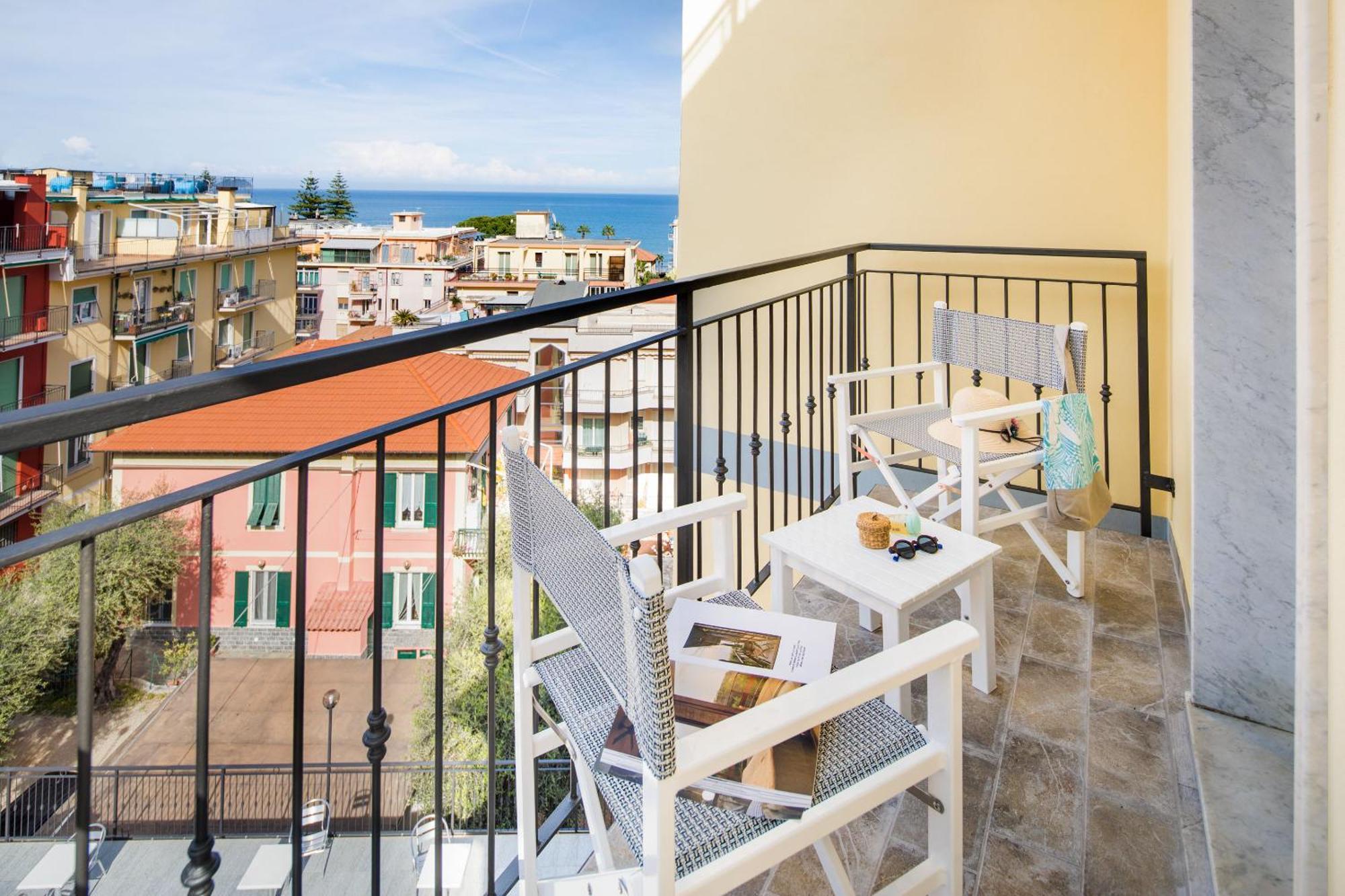 Hotel Tritone Laigueglia Εξωτερικό φωτογραφία